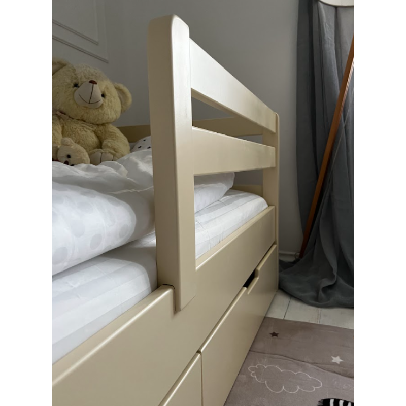 Pat copii lemn masiv cu sertar pe roți Goydalka AURORA 160x80 cm, bej