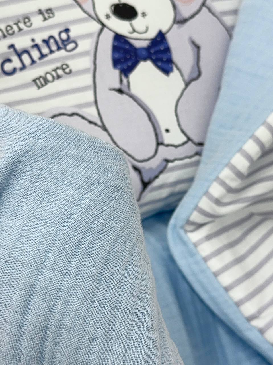 Plapumă Matlasată Urs cu Papion