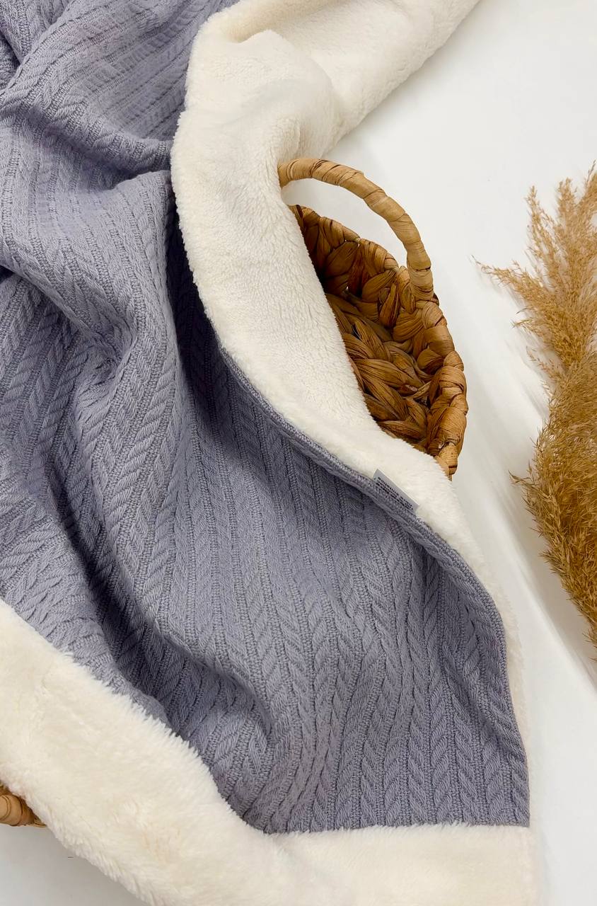 Cuvertura tricot/puf