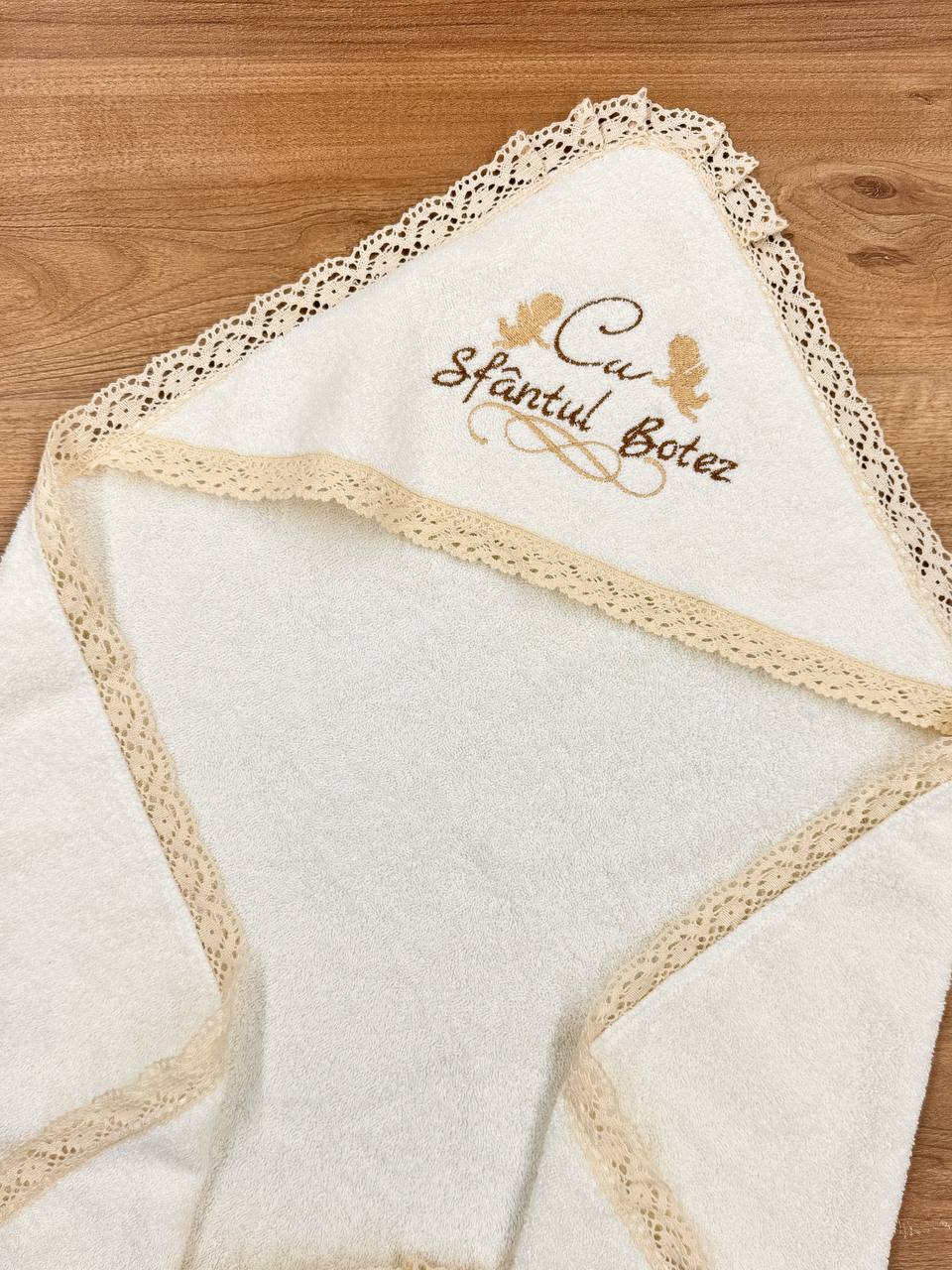Prosop pentru botez brodat