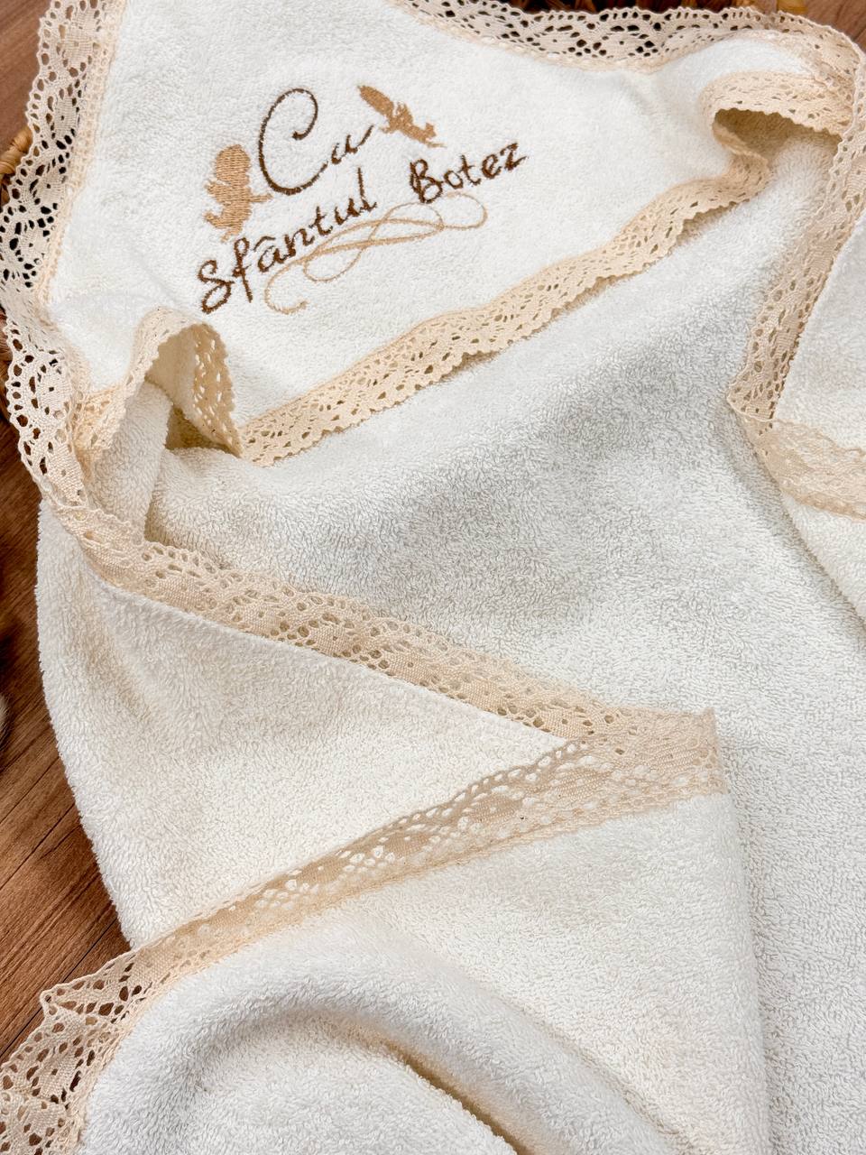 Prosop pentru botez brodat