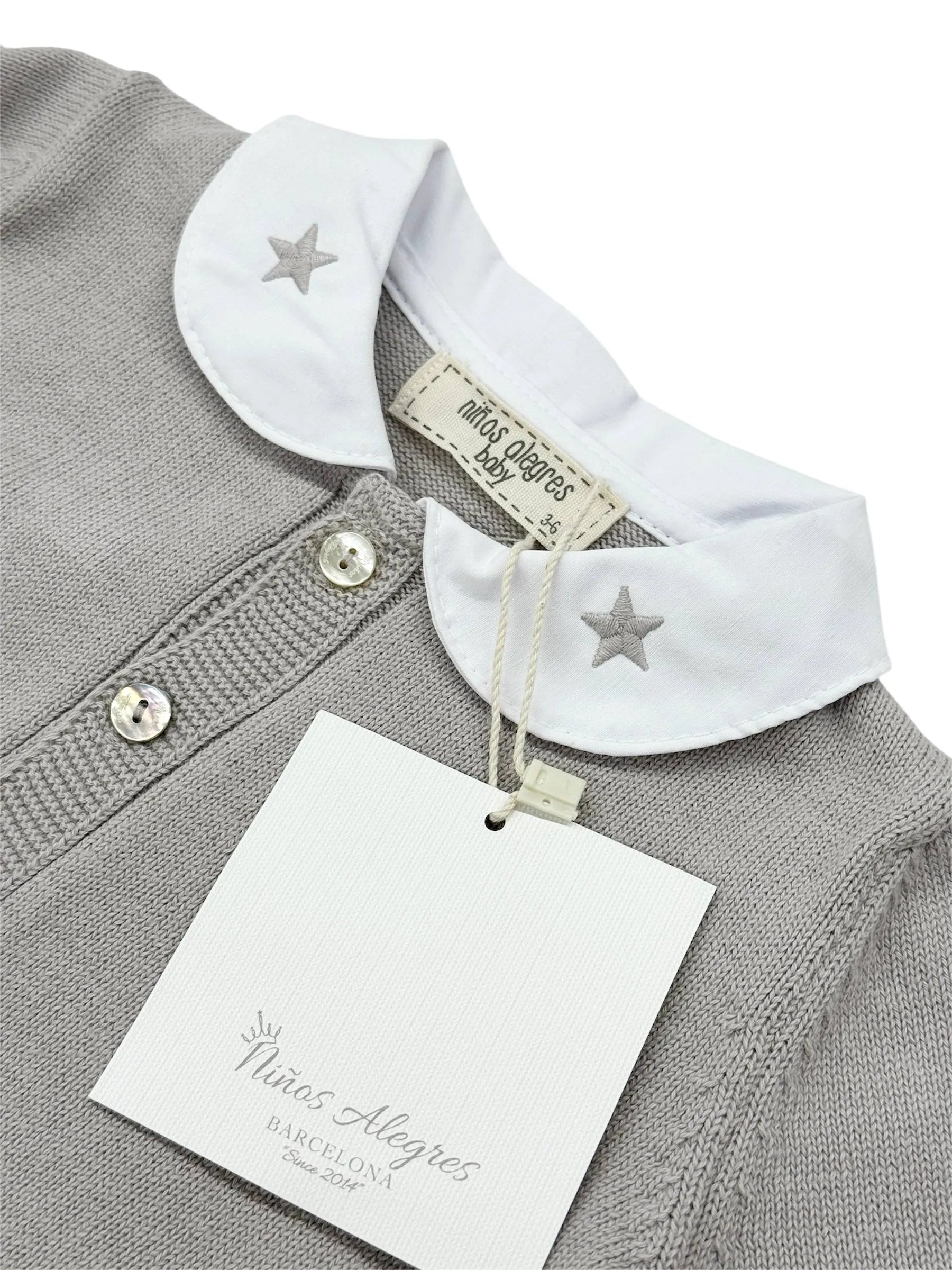 Costumaș Bebeluși Tricotat cu Nasturi din Scoici