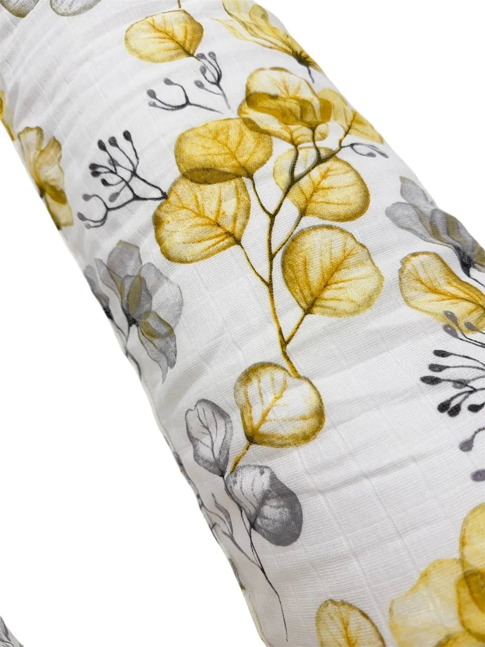 Perna Pentru Gravide U-Shape – Floral Gri/Galben Pe Alb, Muselină, 150 cm