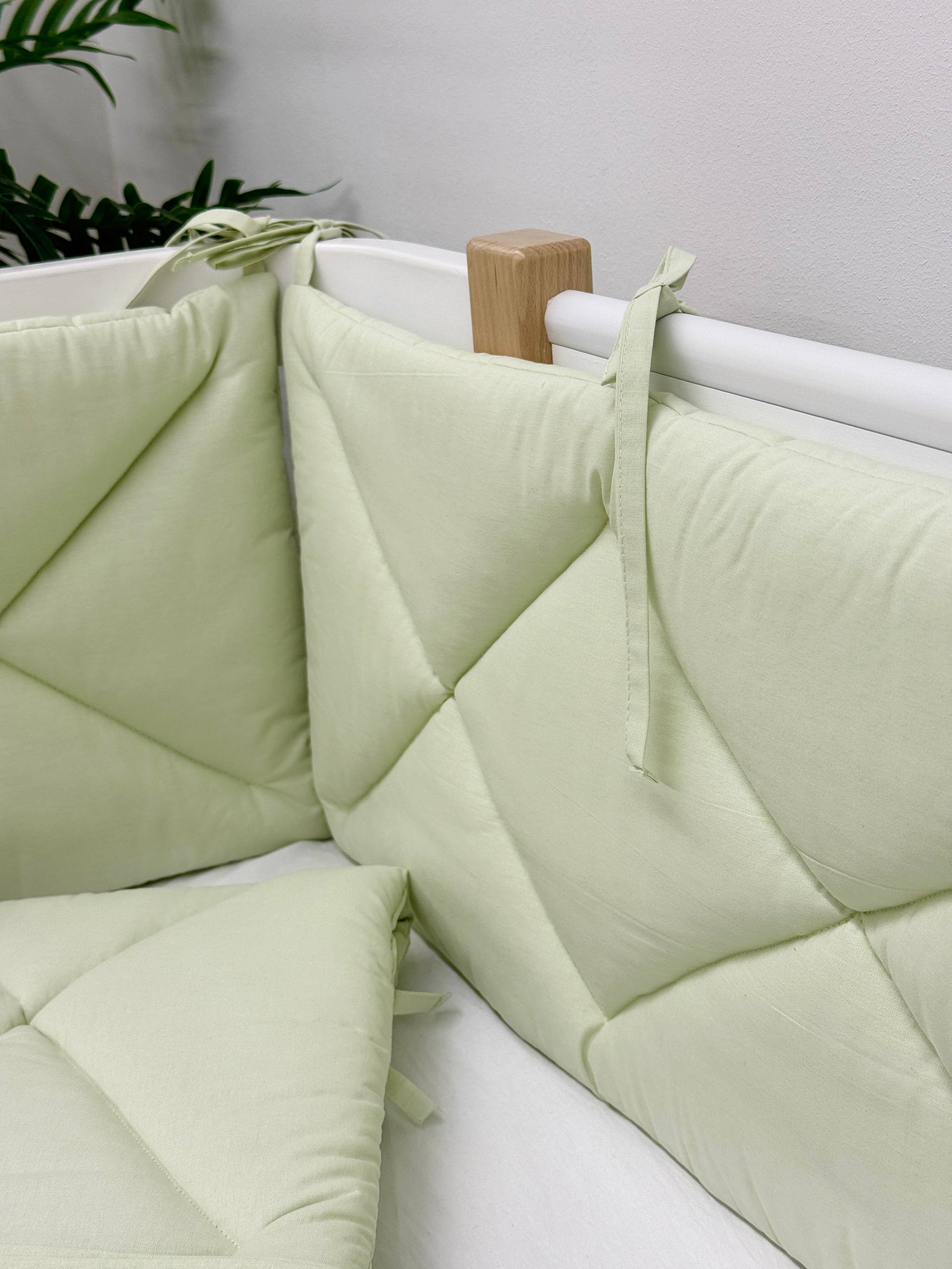 Apărătoare adorabile culoarea fistic 120/60cm