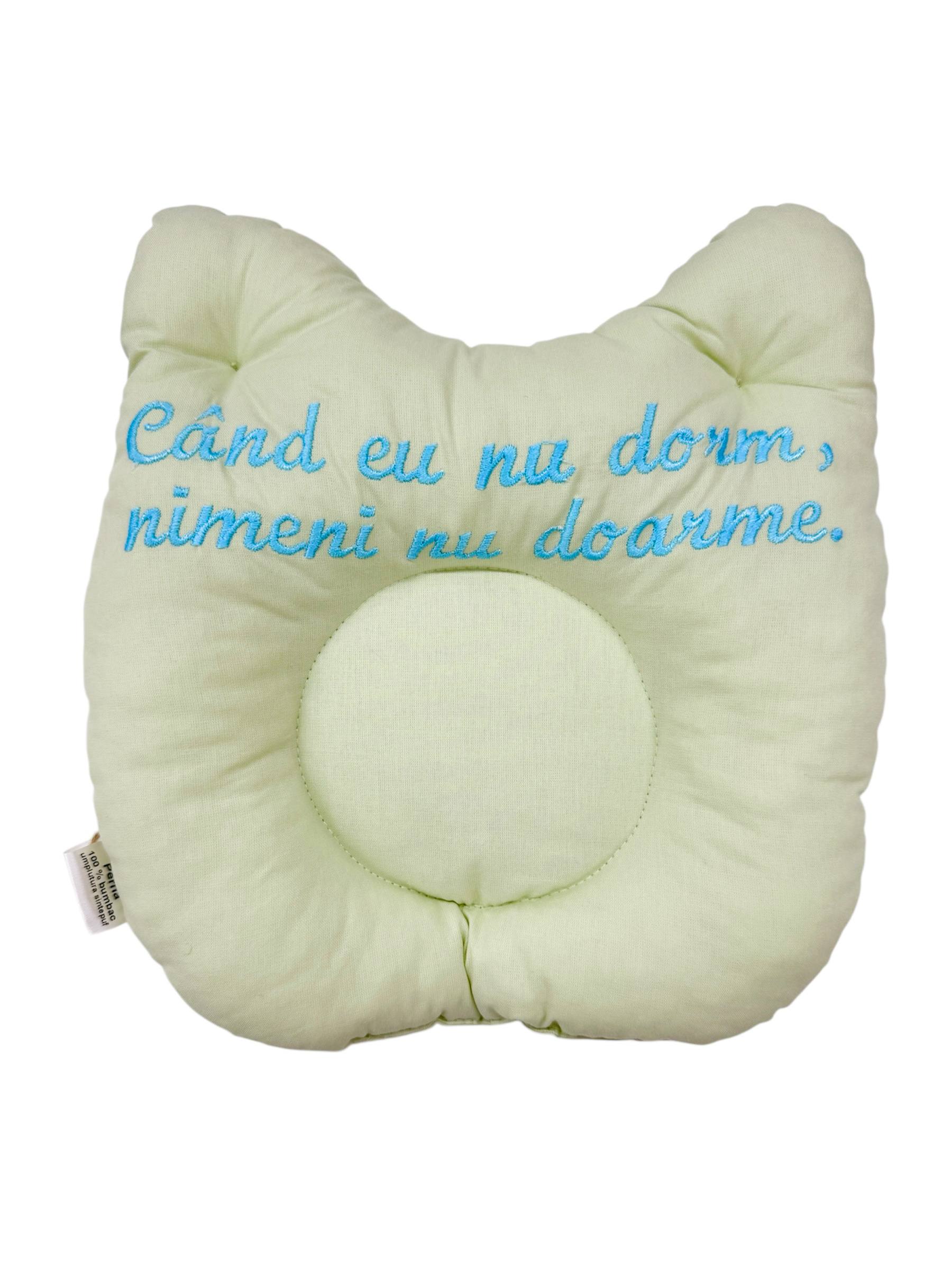 Pernă ortopedică „Urechiușe” cu broderie