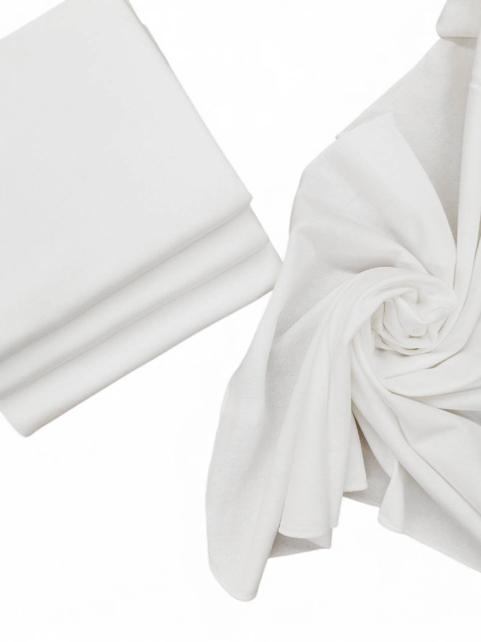 Pelincă din băică albă 100 × 90 cm