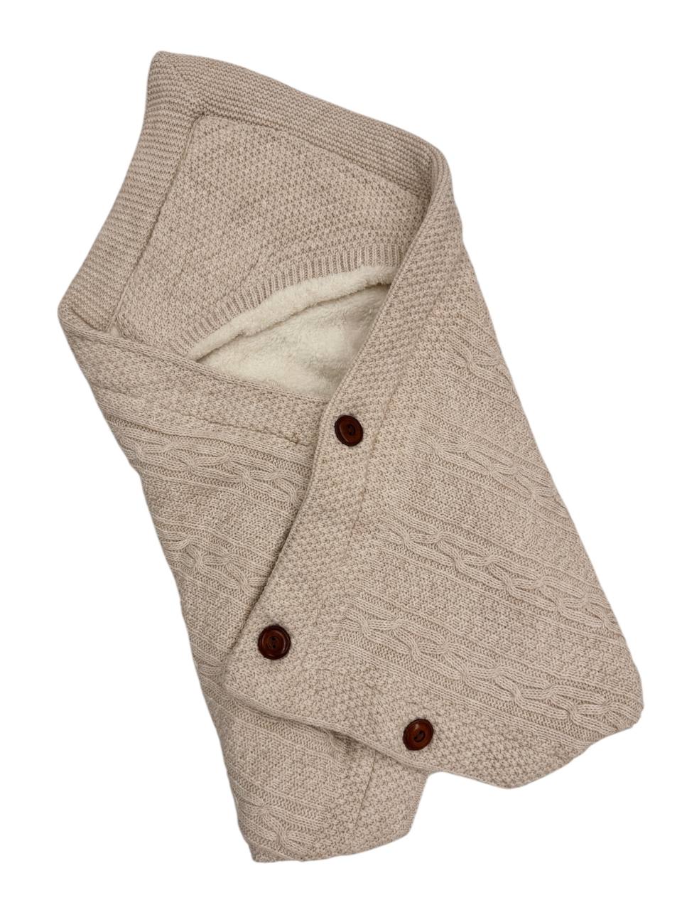 Plic plapumă din tricot cu blăniță și nasturi 90x90 cm