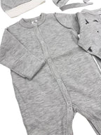 Set din stofă gofra pentru nou-născuți 0-3 luni – 8 piese