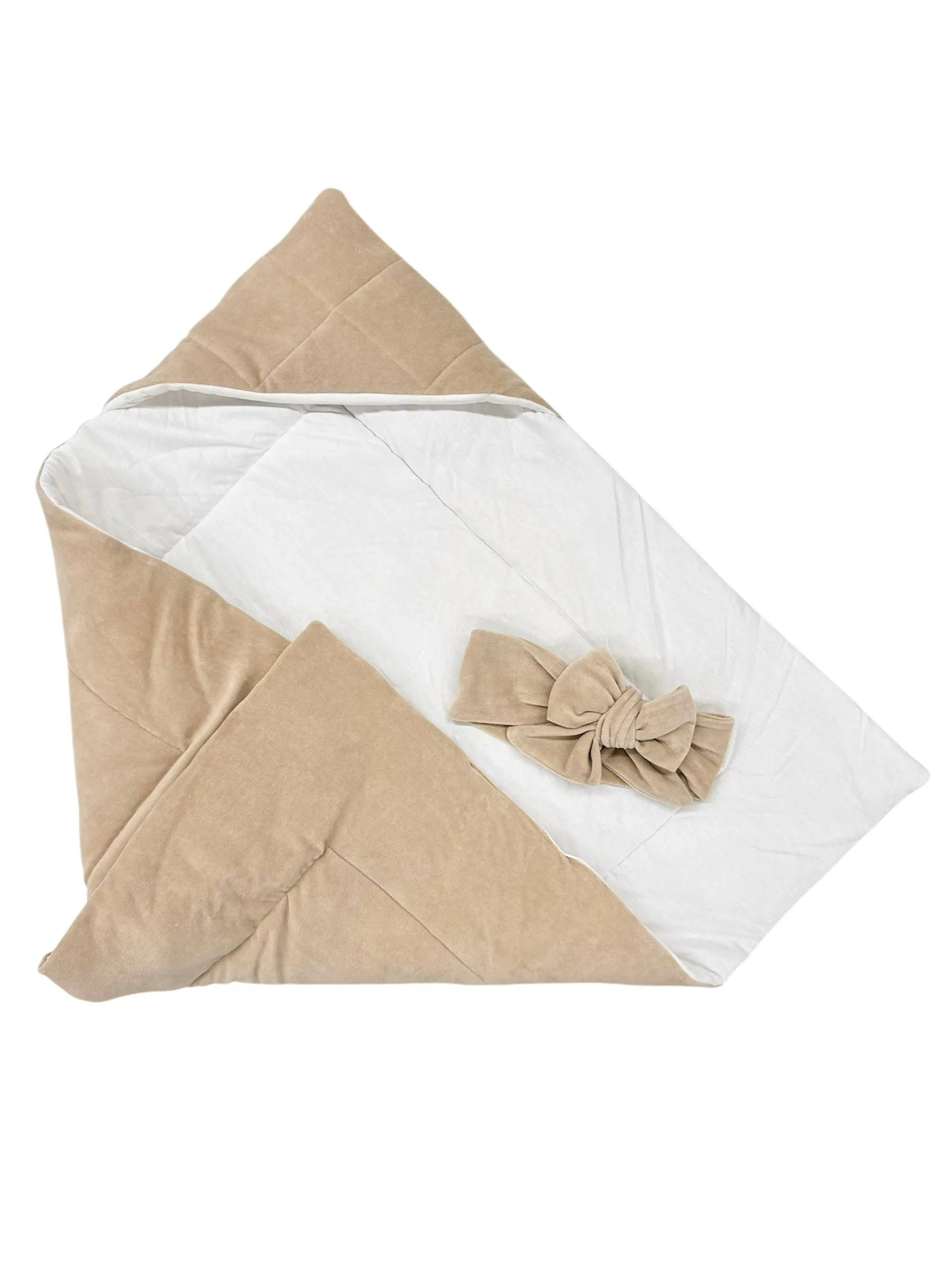 Set Bebeluși Salopetă, Căciulă și Plic Plapumă