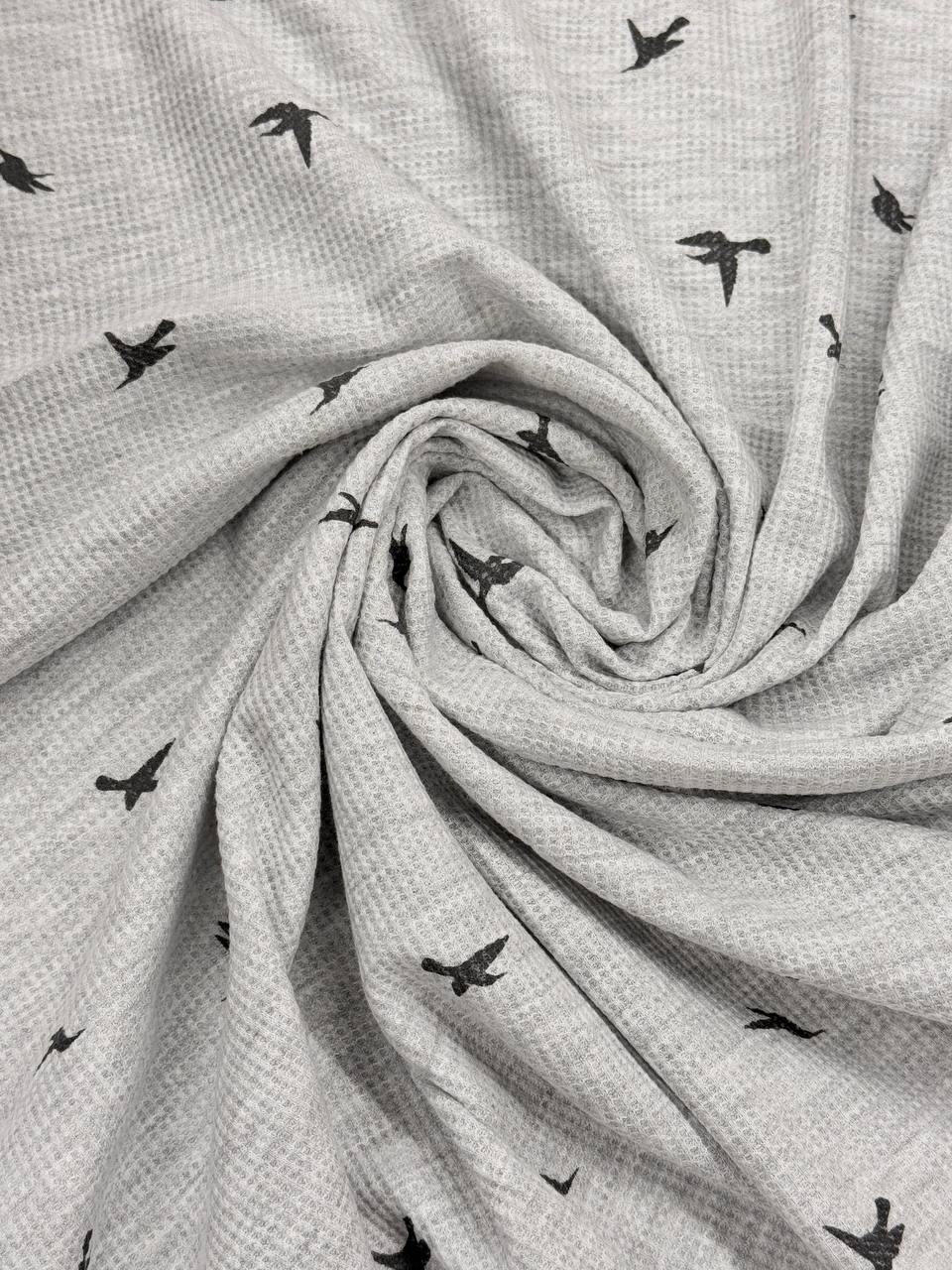 Pelincă Tricotată Bebe 100x90 cm – Moale, Călduroasă și Confortabilă